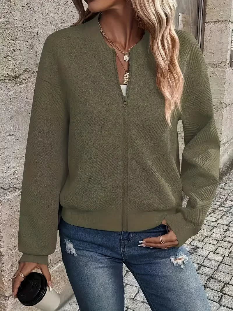 Briony Textured Zip Up Knit Cardigan_14