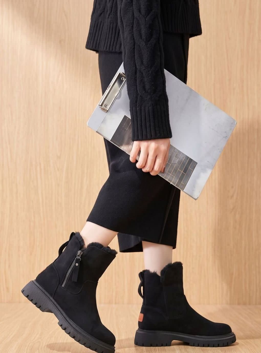 Melina Plush Lined Suede Winter Boots_2