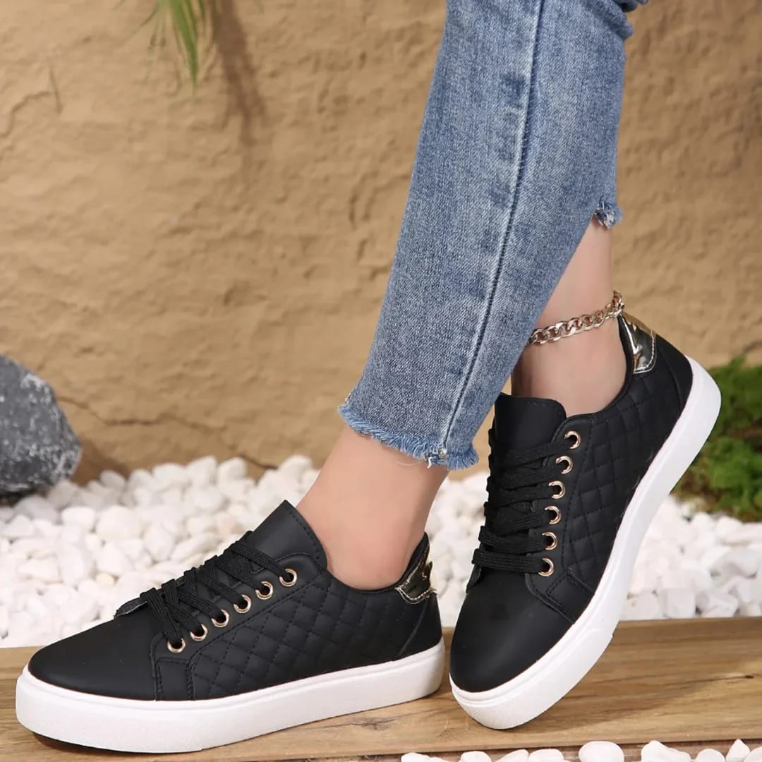 Perri Quilted Lace-Up Walking Shoes for Women_3